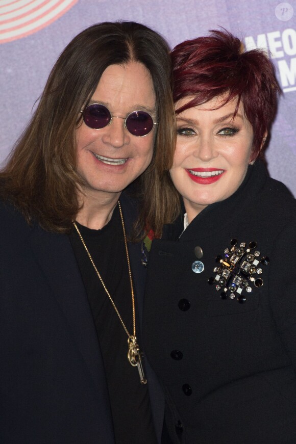Ozzy Osbourne et Sharon Osbourne arrivent aux MTV Europe Music Awards 2014 à "The Hydro" le 9 Novembre 2014 