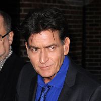 Charlie Sheen, accusé d'agression sexuelle : La faute au gaz hilarant ?