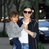 Miranda Kerr et son fils Flynn dans les rues de New York19/04/2014 - New York