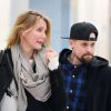 Cameron Diaz et son fiancé Benji Madden au JFK airport de New York le 17 décembre 2014.
