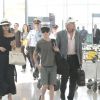 Catherine Zeta-Jones, Michael Douglas et leurs enfants Carys et Dylan arrivent à l'aéroport de Barcelone le 17 juin 2014.