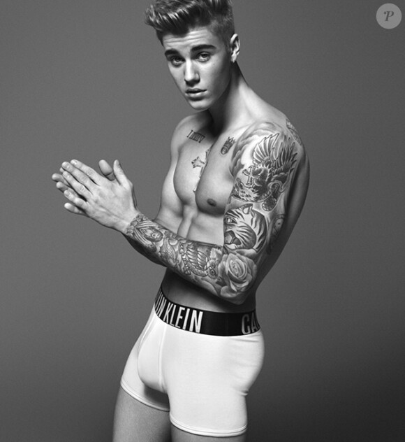 Justin Bieber, star de la campagne printemps 2015 de Calvin Klein Underwear. Photo par Mert et Marcus.