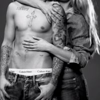 Justin Bieber : Nouvelle égérie de Calvin Klein, séducteur en sous-vêtements