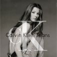 Kate Moss pour Calvin Klein Jeans. Photo par Patrick Demarchelier. 1992.