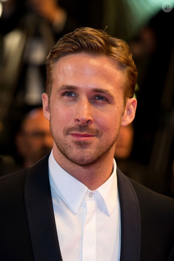 Ryan Gosling - Montée des marches du film "Coming Home" lors du 67e Festival du film de Cannes le 20 mai 2014