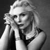 Debbie Harry, chanteuse du groupe Blondie, est l'égérie et source d'inspiration du parfum Black XS Be a Legend de Paco Rabanne.