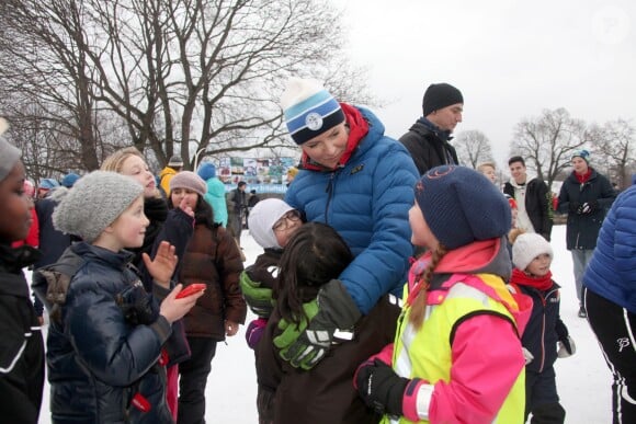 Le prince Haakon et la princesse Mette-Marit de Norvège donnaient le coup d'envoi de l'Année 2015 des loisirs en plein air, le 13 janvier 2015 à Oslo.