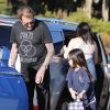 Le chanteur Johnny Hallyday se rend à son cours de gym, avant d'aller chercher sa fille Joy à l'école à Los Angeles, le vendredi 16 janvier 2015.