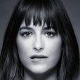 Dakota Johnson dans une nouvelle image de Fifty Shades of Grey.