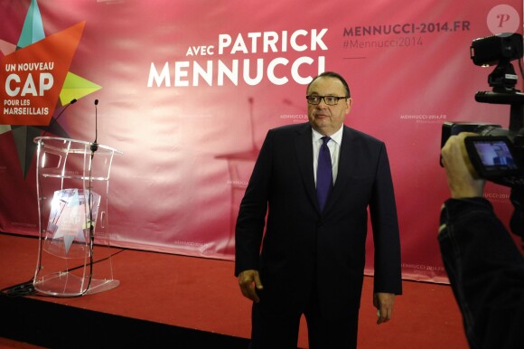 Le candidat PS, Patrick Mennucci s'adresse à la presse après les résultats du 1er tour des élections municipales à Marseille le 23 mars 2014. 