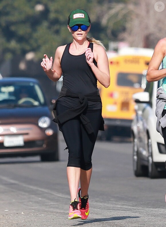 Reese Witherspoon fait du jogging à Brentwood, le 21 janvier 2015.