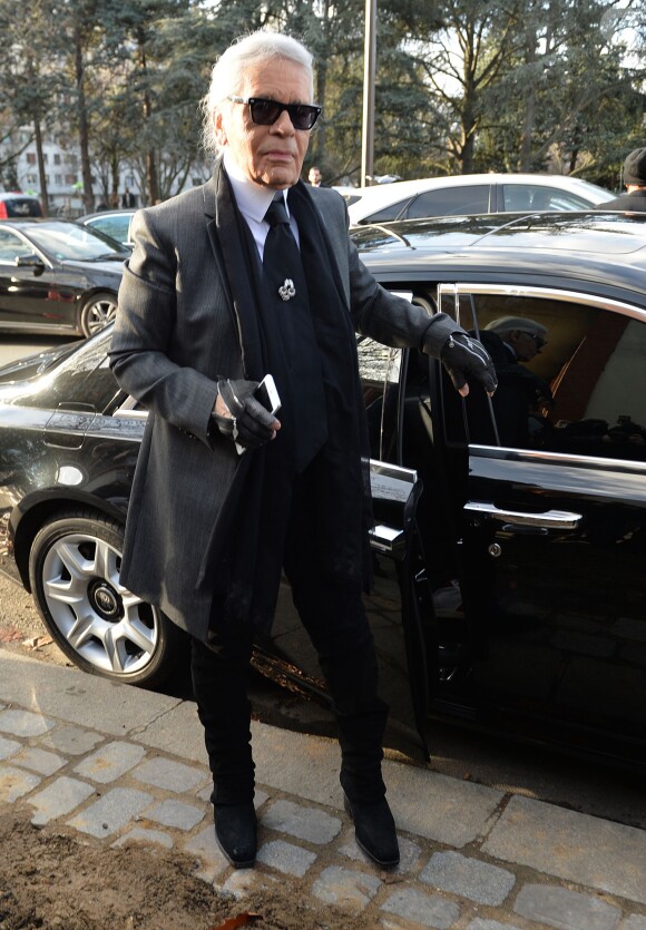 Karl Lagerfeld au défilé de mode hommes Dior collection prêt-à-porter Automne Hiver 2015/2016 au Tennis Club de Paris le 24 janvier 2015.