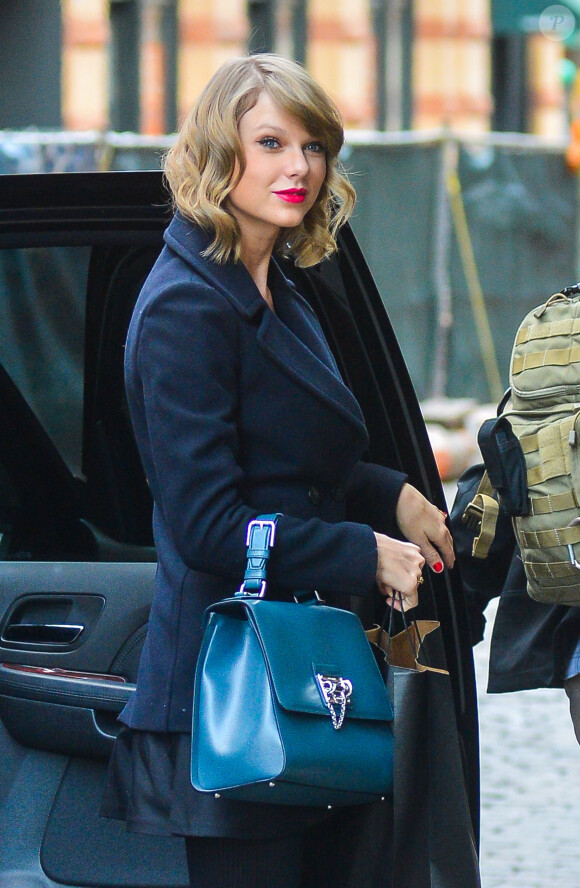 Taylor Swift rentre chez elle, le 16 janvier 2015. 