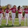 Adriana Lima, Doutzen Kroes, Candice Swanepoel, Lily Aldridge et Behati Prinsloo se préparent pour le Super Bowl XLIX dans la vidéo "Don't Drop The Ball" de Victoria's Secret. Janvier 2015.