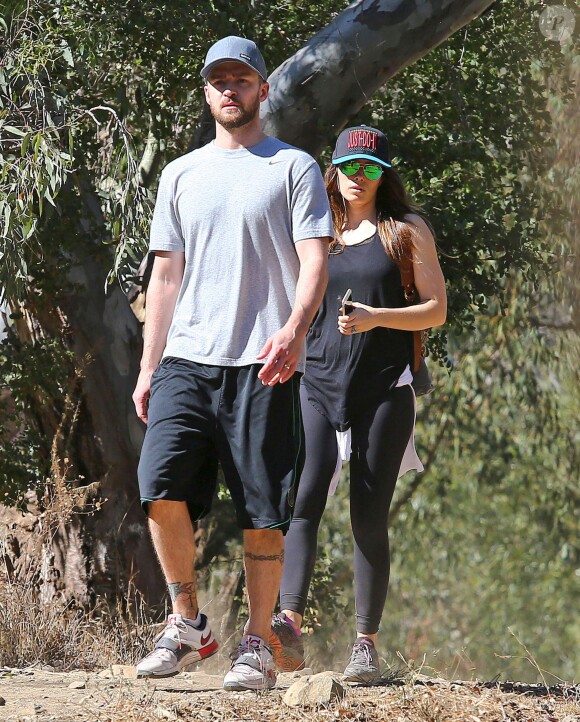 Exclusif - Justin Timberlake et Jessica Biel se promènent à Los Angeles, le 24 octobre 2014.