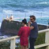 Exclusif - Simon Baker et sa femme Rebecca Rigg se promènent à Bondi Beach le 22 janvier 2015, à Sydney, en Australie, avant de dîner sans leurs trois enfants au restaurant Icebergs Dining Room.