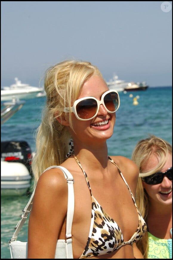 Paris Hilton à St Tropez le 24 juillet 2005 