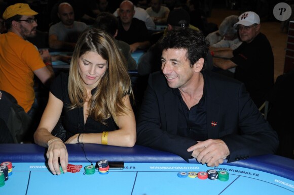 Patrick Bruel et Alice Taglioni lors du Winamax Poker Tour 2011/2012 àLa Grande halle de la Villette à Paris, le 5 novembre 2011
