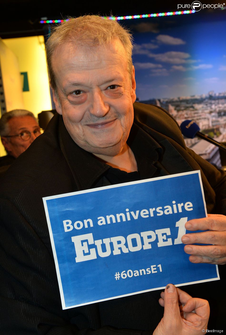 Exclusif - Guy Carlier participe à la journée spéciale des 60 ans de la radio Europe 1 à Paris, le 4 février 2015.