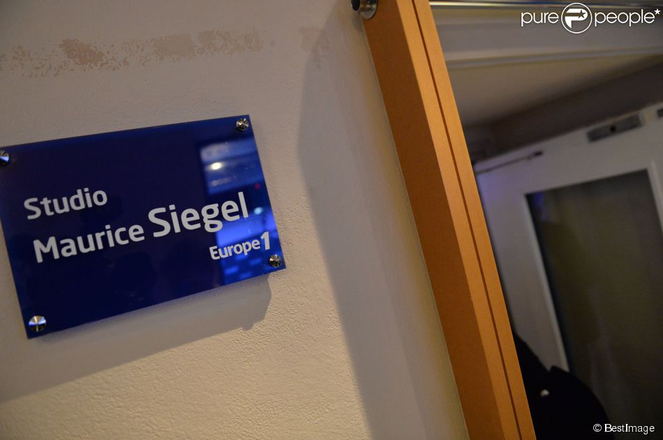 Exclusif - Un studio du nom de Maurice Siegel est inauguré dans les locaux d&#039;Europe 1, à Paris, le 4 février 2015, en présence de la direction de la station et de ses proches.
