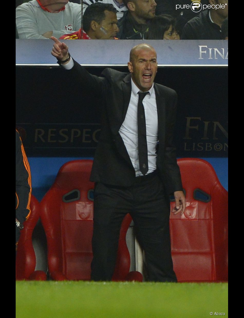  Zinédine Zidane durant la finale de la Ligue des Champions entre le Real Madrid et l&#039;Atletico Madid à l&#039;Estadio de la Luz à Lisbonne, le 24 mai 2014 