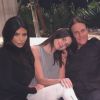 Bruce Jenner entouré de Kim, Khloe, Kourtney Kardashian, Kendall et Kylie Jenner - photo publiée sur le compte Instagram de Kim Kardashian le 20 janvier 2015