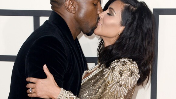 Grammy Awards : Kim Kardashian et Kanye West amoureux hot, avant la frayeur