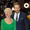 Helen Mirren et Ryan Reynolds lors de l'avant-première du film Woman in Gold le 9 février 2015, dans le cadre du festival du film de Berlin, la Berlinale