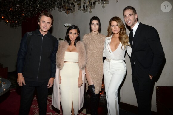 Jonathan Cheban, Kim Kardashian, Kendall Jenner, Simon Huck et Khloé Kardashian assistent à la soirée de lancement de l'agence Command Entertainment Group. New York, le 10 février 2015.