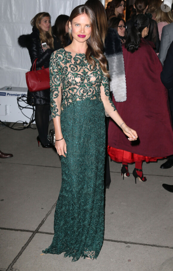 Alicia Rountree arrive au Cipriani Wall Street pour assister au gala de l'amfAR. New York, le 11 février 2015.