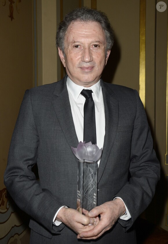 Michel Drucker - La 20ème cérémonie des Lauriers de la Radio et de la Télévision à l'Hôtel de ville de Paris, le 16 février 2015.