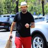 Rick Salomon fait du shopping à Calabasas, le 16 juillet 2014. Rick ne porte plus son alliance depuis l'annonce de son second divorce avec Pamela Anderson. 
