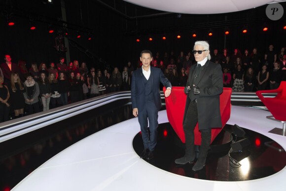 Exclusif - Enregistrement de l'émission "Le Divan" présentée par Marc-Olivier Fogiel avec Karl Lagarfeld en invité à Paris le 20 février 2015. L'émission sera diffusée le mardi 24 février sur France 3.  Exclusive - For Germany call for price - Karl Lagerfeld on the taping of the TV show "Le Divan" with Marc-Olivier Fogiel in Paris, France on february 20, 2015.20/02/2015 - Paris
