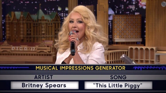 Christina Aguilera : Ses imitations parfaites de Britney Spears et Shakira...