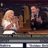 Christina Aguilera imite Britney Spears, Cher et Shakira dans le "Tonight Show" de Jimmy Fallon sur NBC, le 23 février 2015.
