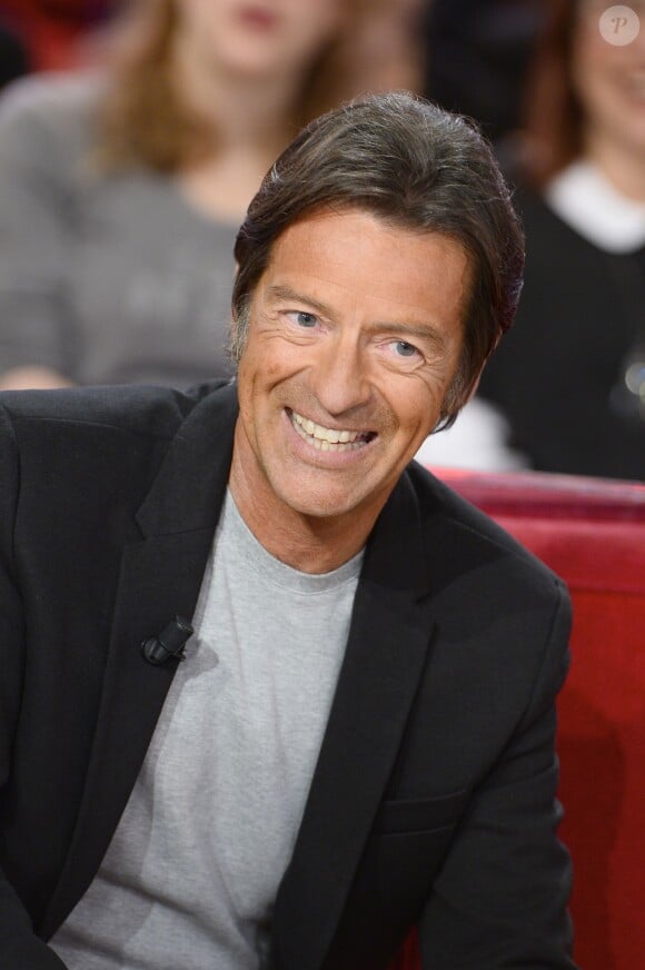 Alexandre Debanne - Enregistrement de l'émission Vivement Dimanche à Paris le 25 février 2015. L'émission sera diffusée le 3 mars sur France 2. Invité principal Michel Fugain.