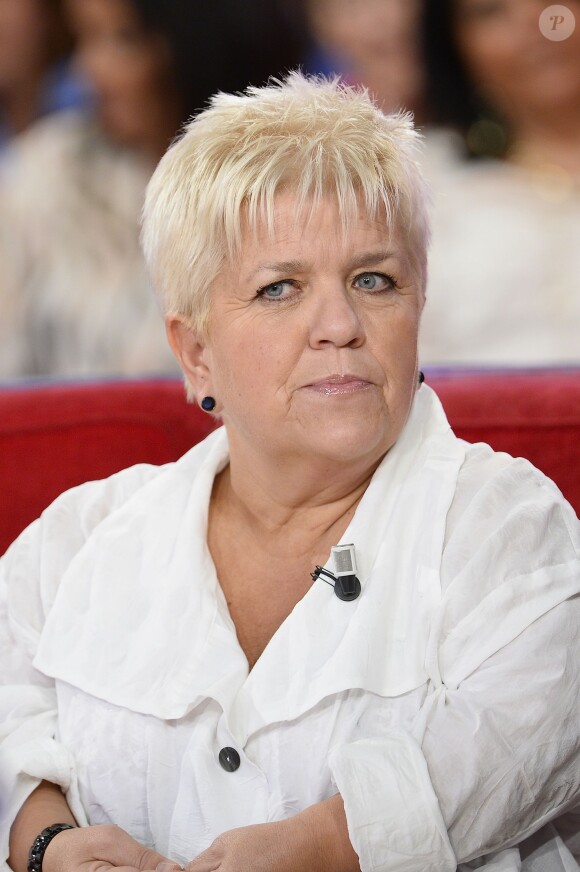 Mimie Mathy - Enregistrement de l'émission Vivement Dimanche à Paris le 25 février 2015. L'émission sera diffusée le 3 mars sur France 2. Invité principal Michel Fugain.