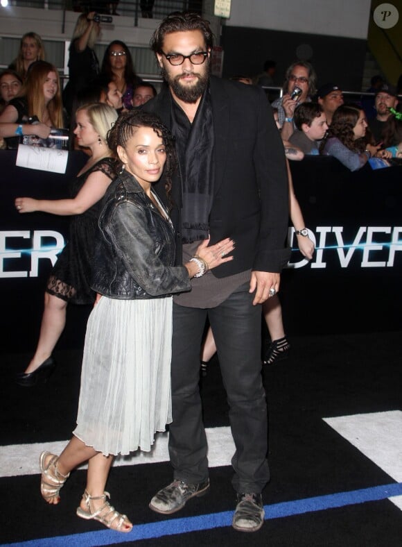 Jason Momoa et sa femme Lisa Bonet à la Première du film "Divergente" au Regency Village Theater à Westwood. Le 18 mars 2014  