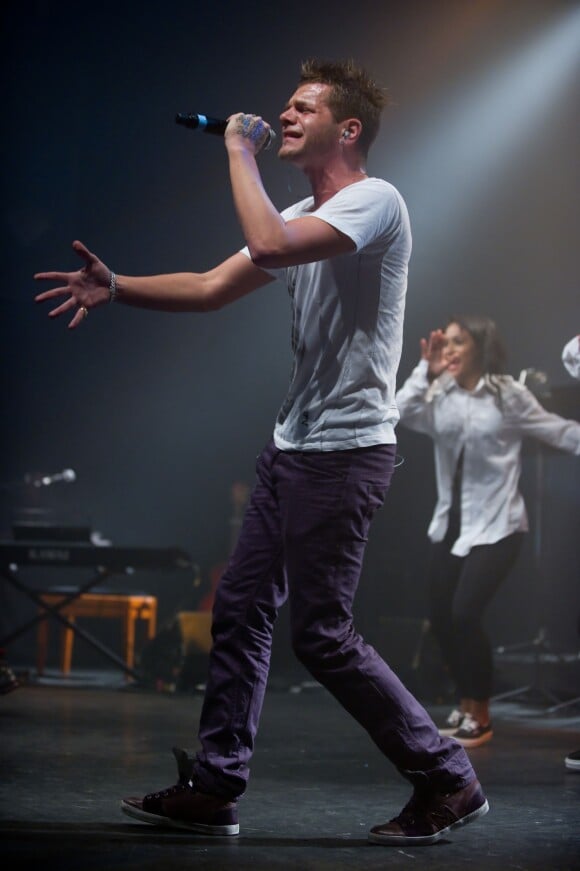 Keen'V en concert au Bataclan a Paris le 15 octobre 2013.