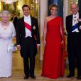  La reine Elizabeth II offrait le 3 mars 2015 un dîner d'Etat en l'honneur du président du Mexique Enrique Peña Nieto et son épouse Angelica Rivera à Buckingham Palace, lors de leur visite officielle en Grande-Bretagne. 