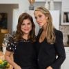 Tiffani Thiessen et Elizabeth Berkley se retrouvent sur le plateau de l'émission Dinner at Tiffani's. Le 2 mars 2015
