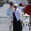 Sharon Osbourne et sa fille Aimee en vacances sur un yacht a Cabo San Lucas au Mexique, le 17 avril 2013
