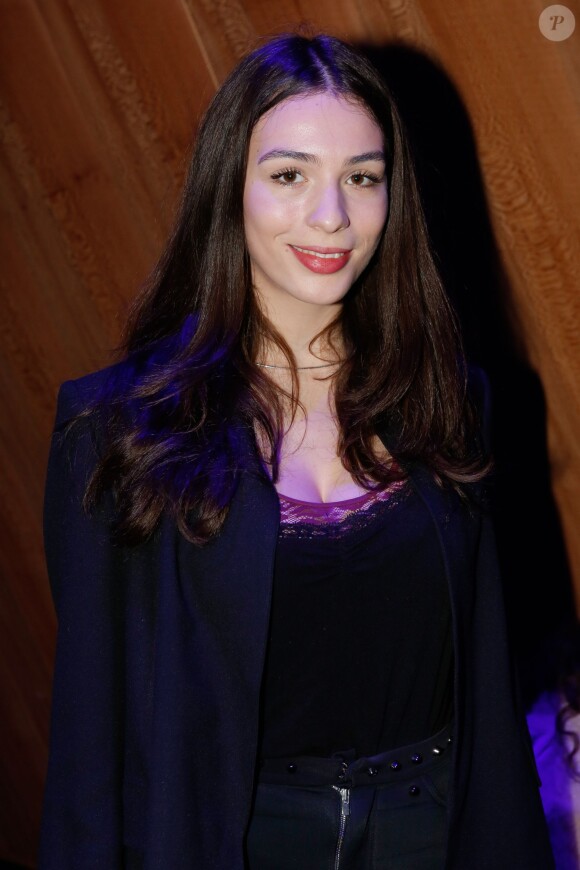Doria Achour - People en front row au défilé de mode "Fatima Lopes", collection prêt-à-porter automne-hiver 2015/2016 à la Tour Eiffel, à Paris. Le 7 mars 2015