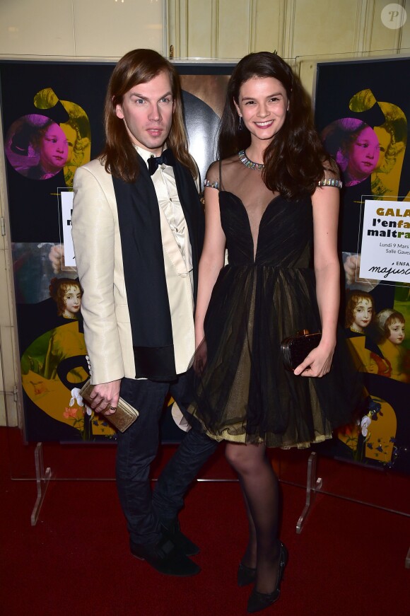Christophe Guillarmé et Stephanie Pasterkamp au Gala de l'enfance maltraitée à la Salle Gaveau à Paris le 9 mars 2015.
