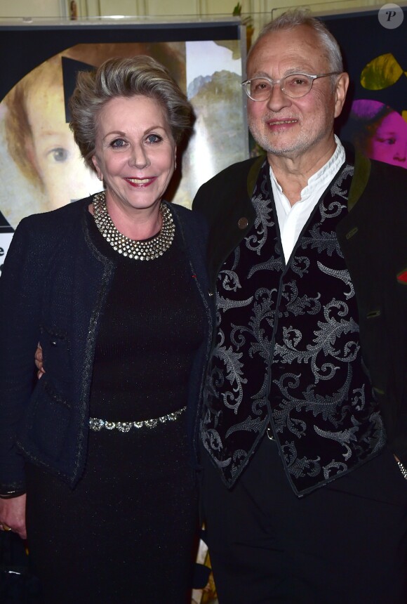 Catherine Laborde et son mari Thomas Stern  au Gala de l'enfance maltraitée à la Salle Gaveau à Paris le 9 mars 2015.