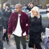 Kim Kardashian et Kanye West arrivent à la Fondation Louis Vuitton pour assister au défilé Louis Vuitton automne-hiver 2015-2016. Le 11 mars 2015.