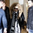 Madonna quitte son palace parisien, le 3 mars 2015.