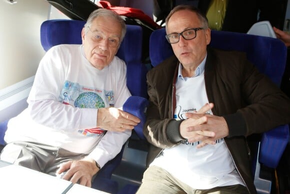 Exclusif - Michel Chevalet, Fabrice Luchini - Opération T'rein dans le cadre de la journée mondiale du rein à bord du TGV Paris-Marseille le 12 mars 2015. 
