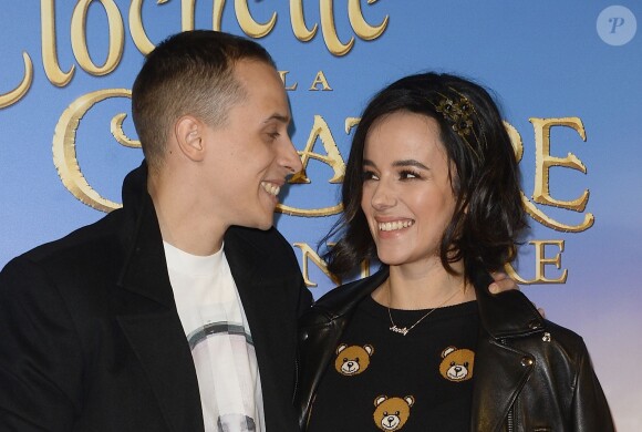 Alizée et son compagnon Grégoire Lyonnet - Avant-première du film "Clochette et la Créature légendaire" au Gaumont Champs-Elysées à Paris, le 20 mars 2015. 