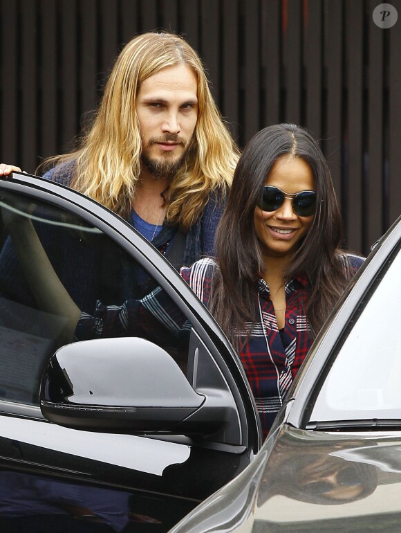 Zoe Saldana et son mari Marco Perego sont allés déjeuner au restaurant "Katsuya" à Los Angeles, le 11 mars 2015  1